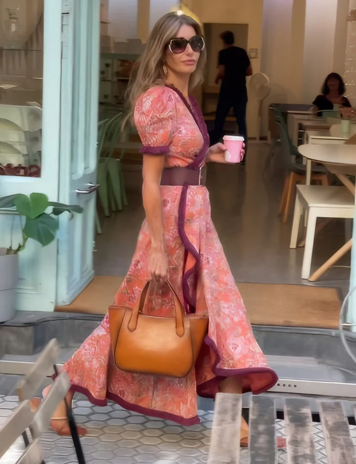 Saskia | Elegante Roze Maxi-jurk met Korte Mouwen