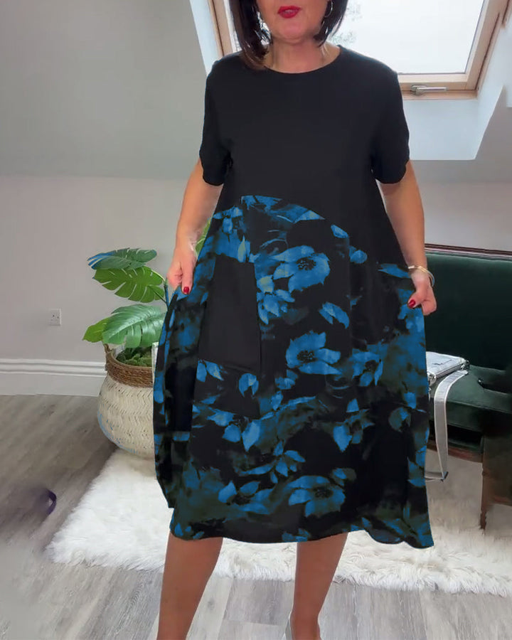 Ada | Patchworkjurk met Ronde Halslijn en Bloemenprint