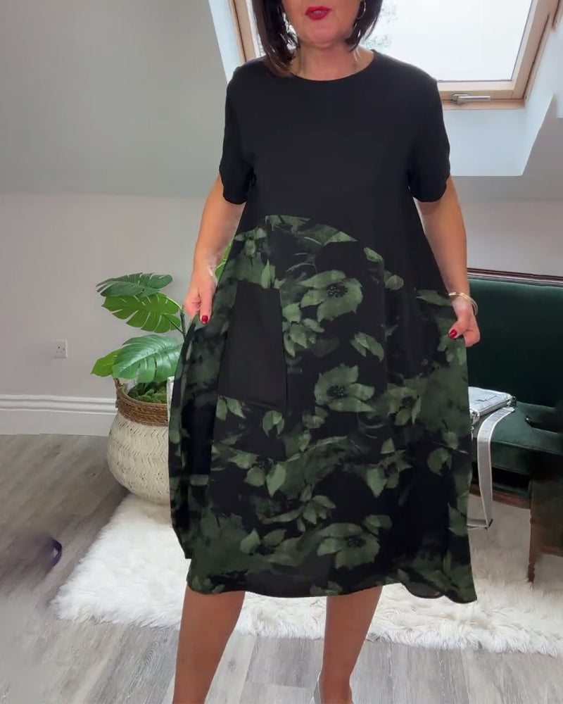 Ada | Patchworkjurk met Ronde Halslijn en Bloemenprint