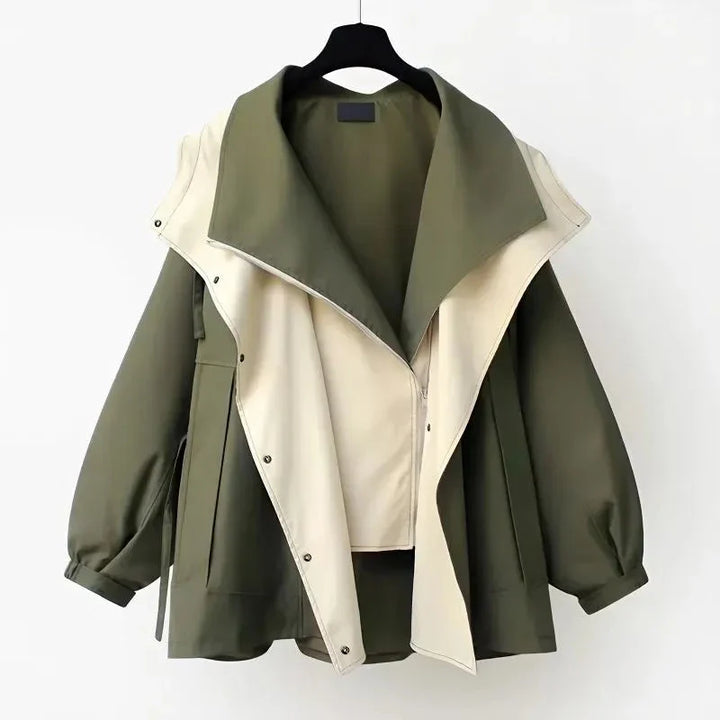 Corrie | Moderne Tweekleurige Trenchcoat