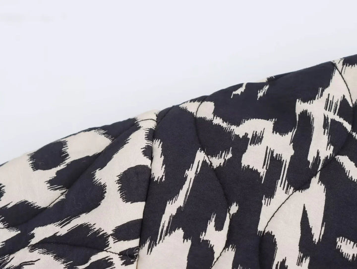 Elly | Modieuze Herfstjas met Print
