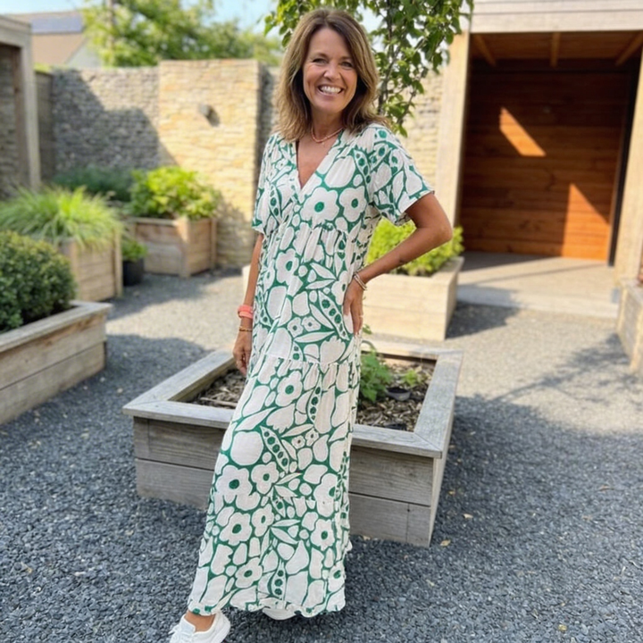 Agnes | Losse Jurk met V-hals en Print